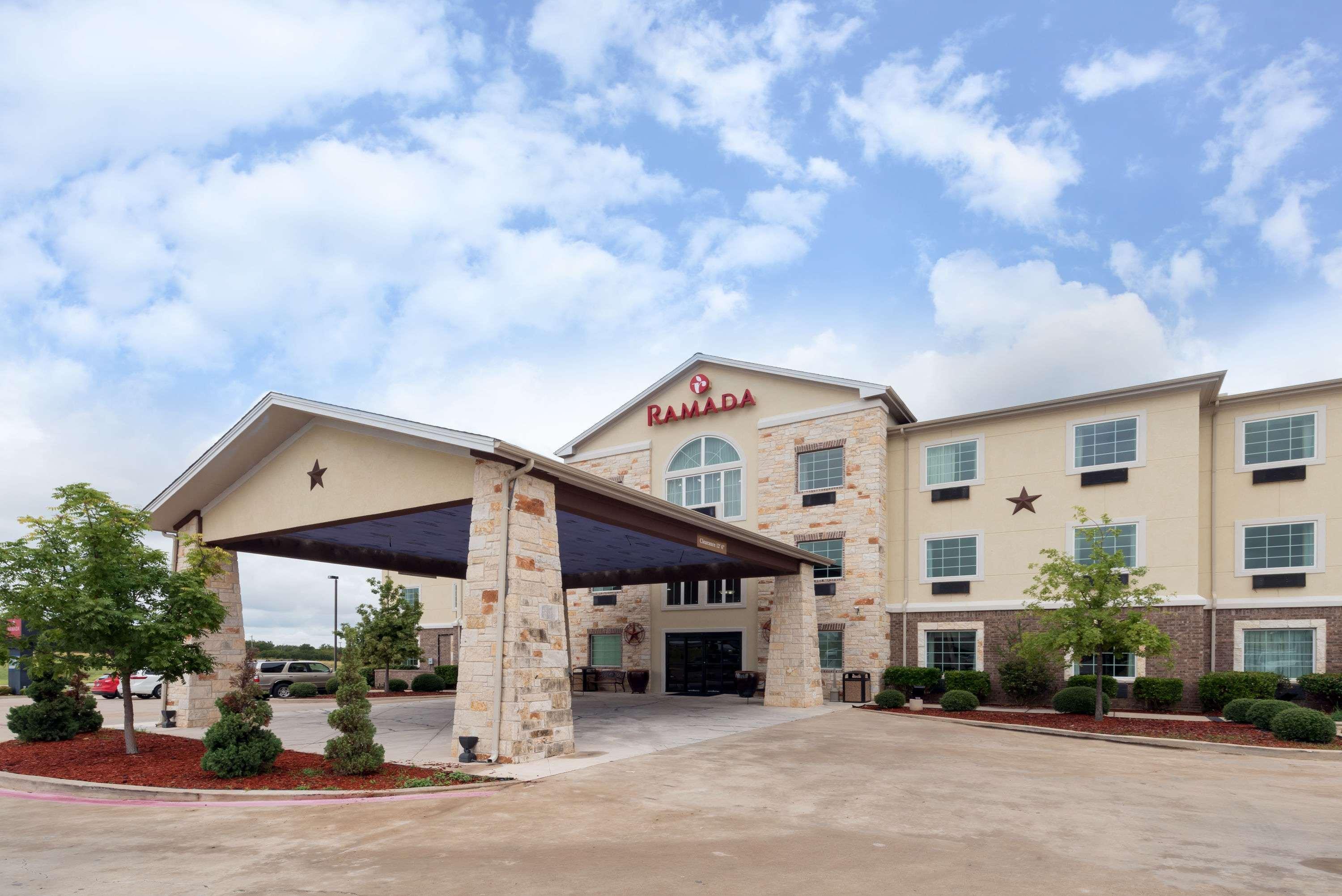 Comfort Inn & Suites Gatesville Near Fort Cavazos Ngoại thất bức ảnh