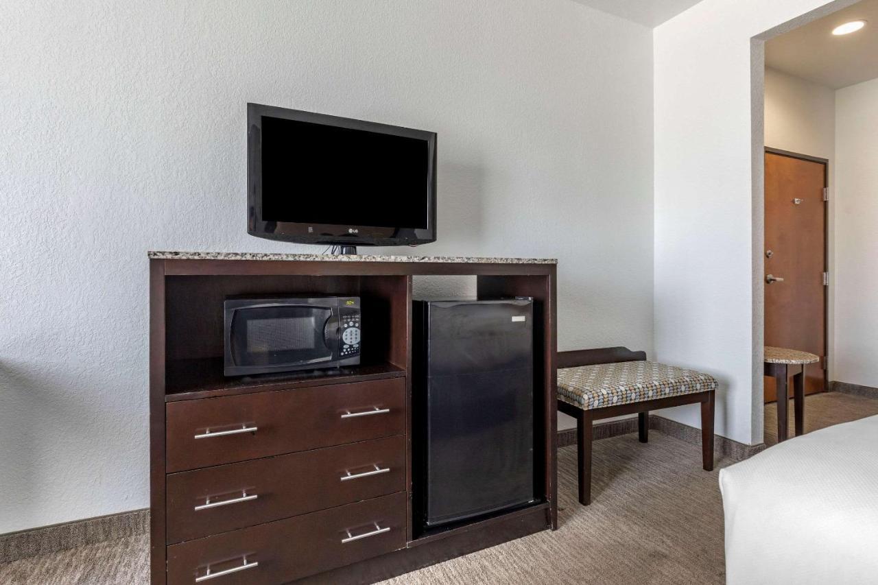 Comfort Inn & Suites Gatesville Near Fort Cavazos Ngoại thất bức ảnh
