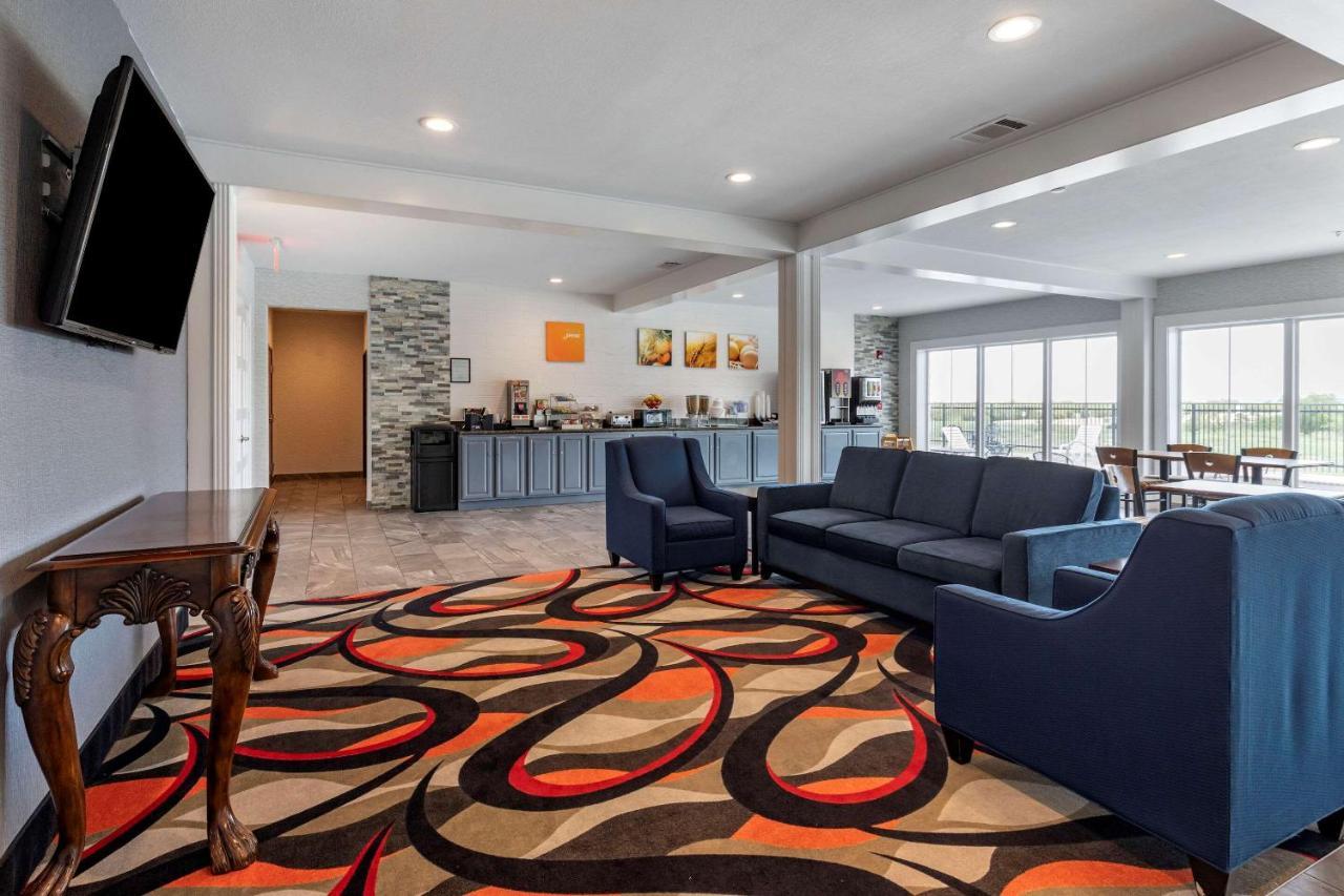 Comfort Inn & Suites Gatesville Near Fort Cavazos Ngoại thất bức ảnh